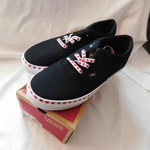 Vans Doheny Heart Sneakers Size Missy 6 New In Box